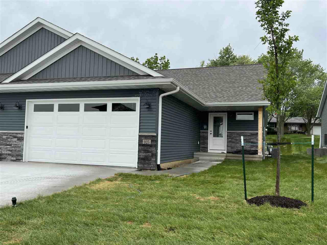 925 PRAIRIE VIEW DR, WESTBRANCH, IA 52358, photo 1 of 30