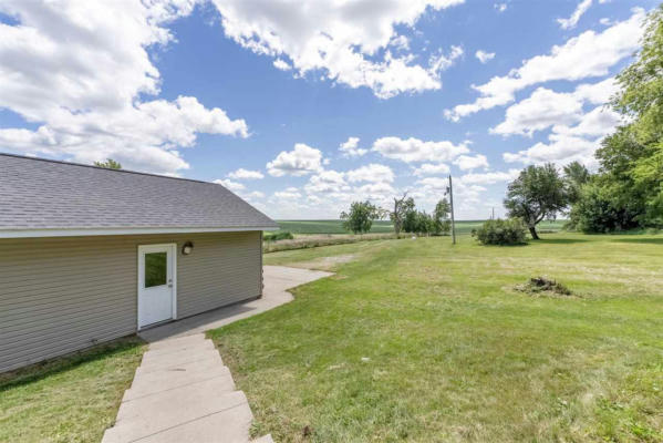 1053 67TH ST, ELBERON, IA 52225, photo 4 of 28